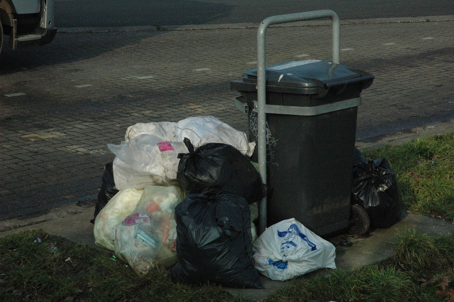 parking poubelles